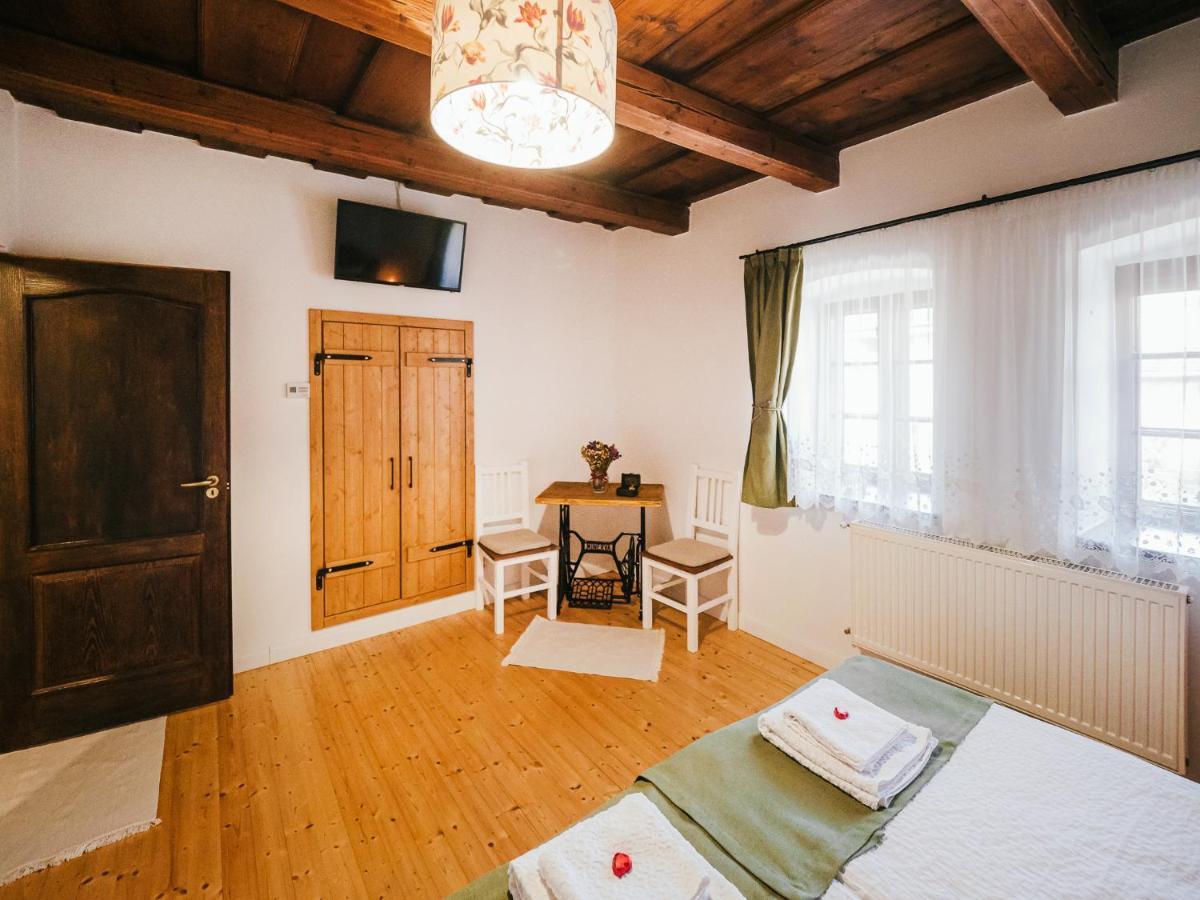 A Mi Kishazunk Vendeghaz Daire Szomod Dış mekan fotoğraf